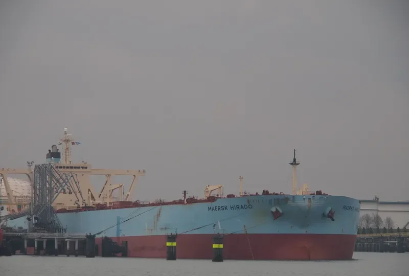 HIRADO Tanker IMO 9377420 photo 5