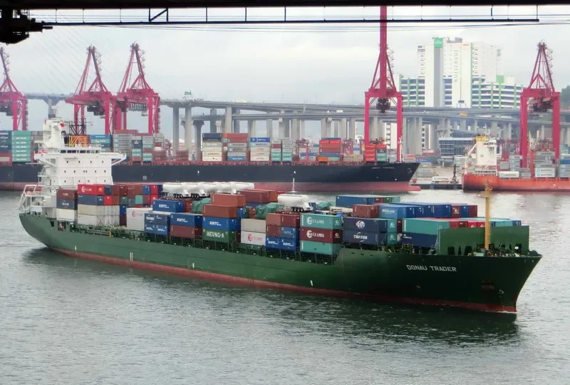 GH FOEHN Container Ship IMO 9377559 photo 3
