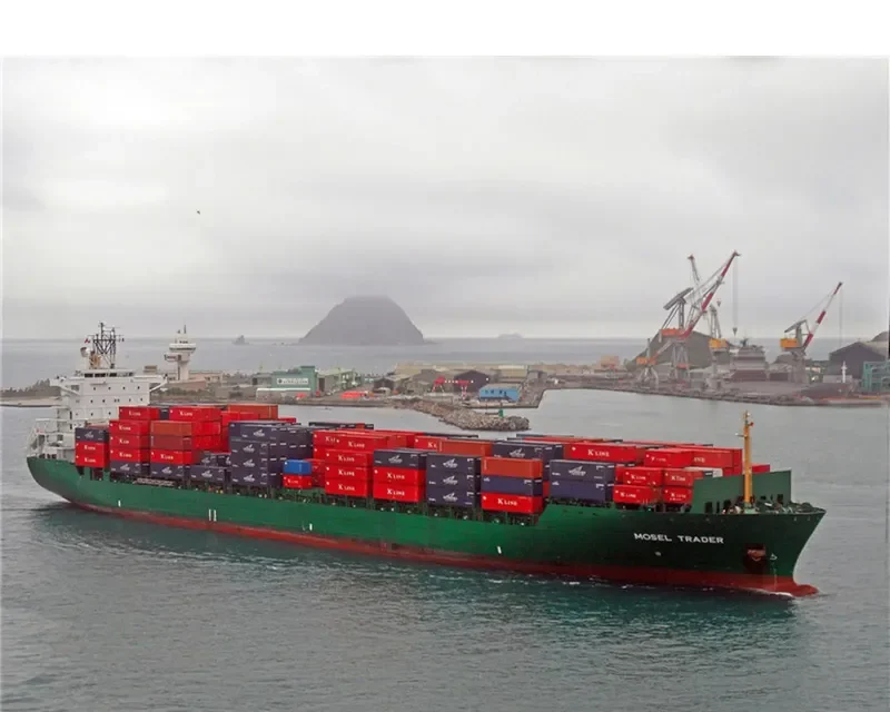 GH BORA Container Ship IMO 9377573 photo 6