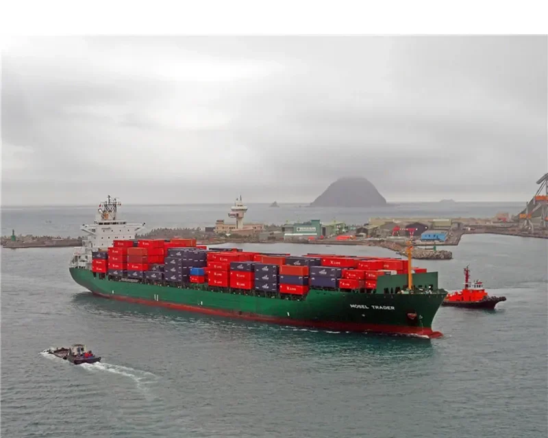 GH BORA Container Ship IMO 9377573 photo 7