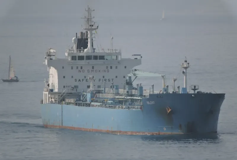 SILENT Tanker IMO 9377652 photo 2