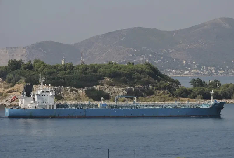 SILENT Tanker IMO 9377652 photo 4