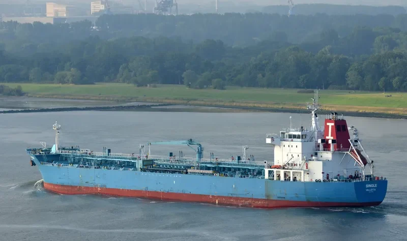 SINGLE Tanker IMO 9377664 photo 4
