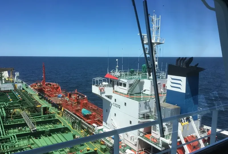 SEALION Tanker IMO 9377810 photo 2