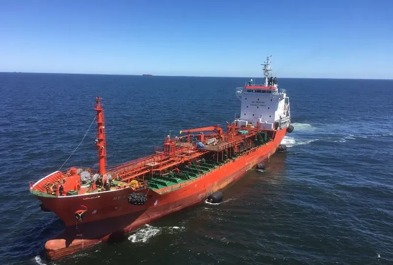 SEALION Tanker IMO 9377810 photo 3