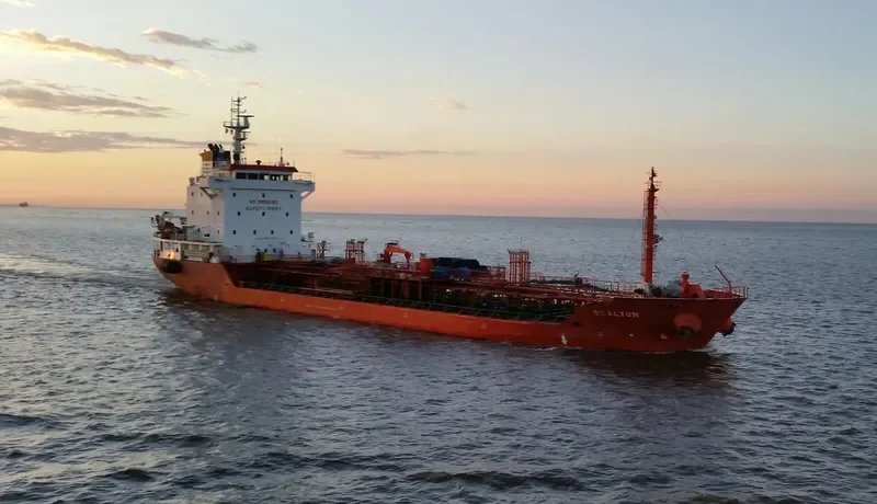 SEALION Tanker IMO 9377810 photo 5