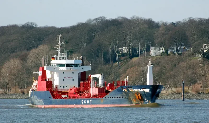 SCOT AUGSBURG Tanker IMO 9378022 photo 2