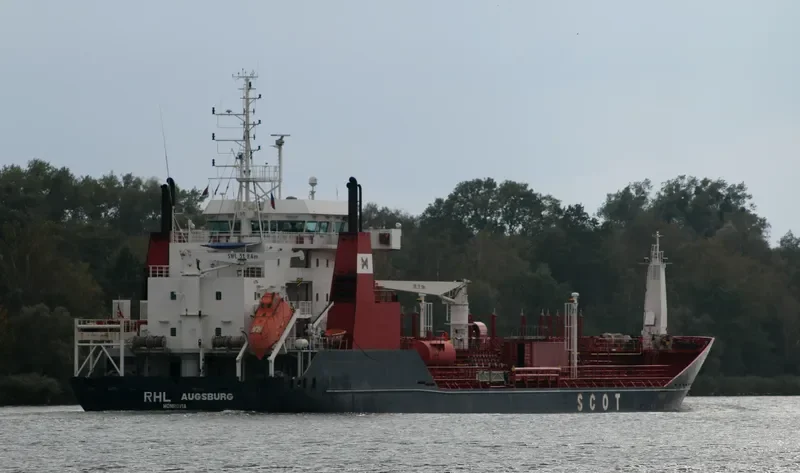 SCOT AUGSBURG Tanker IMO 9378022 photo 9