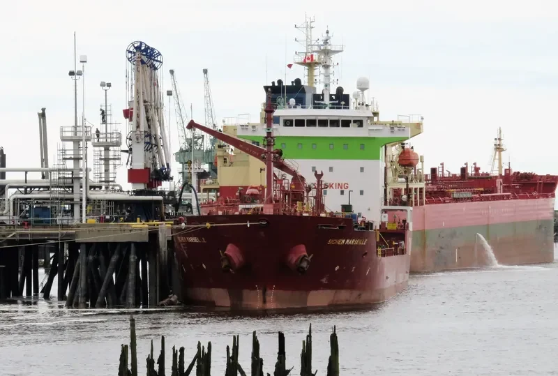 AB PALOMA Tanker IMO 9378199 photo 3