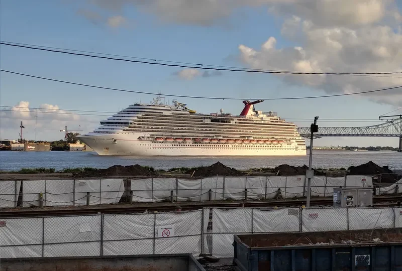 CARNIVAL DREAM Passenger Ship IMO 9378474 photo 2