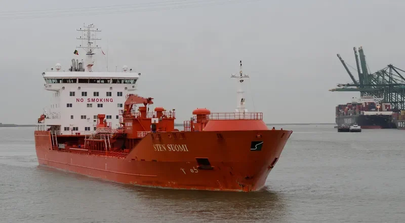STEN SUOMI Tanker IMO 9378723 photo 2