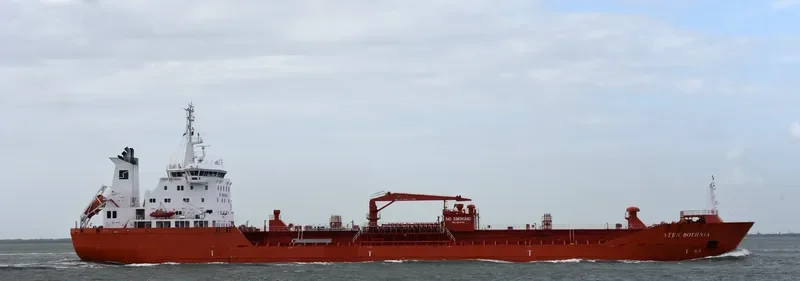 STEN BOTHNIA Tanker IMO 9378735 photo 4