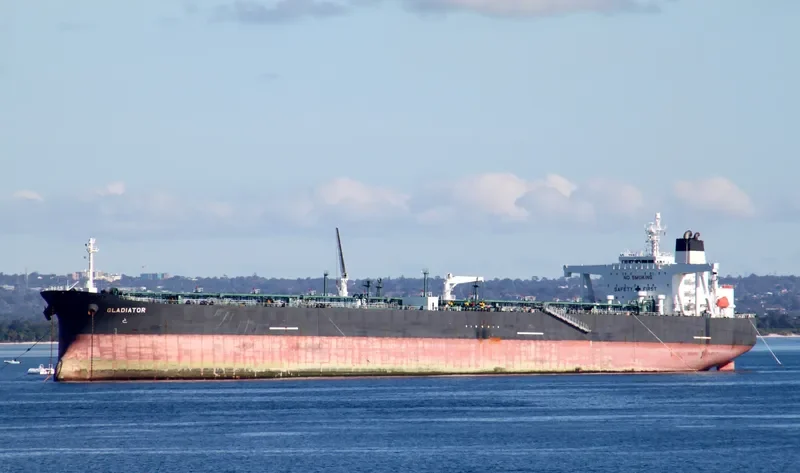 GLADIATOR Tanker IMO 9378864 photo 7