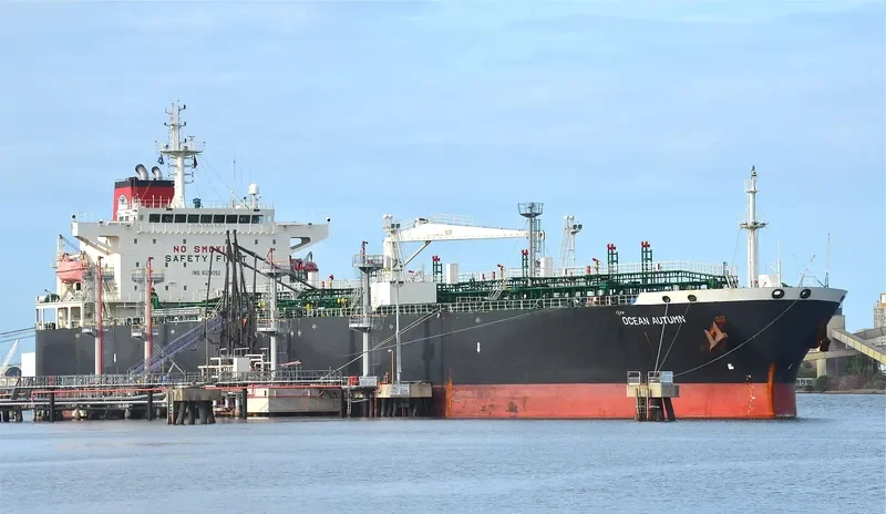 OCEAN AUTUMN Tanker IMO 9379052 photo 4