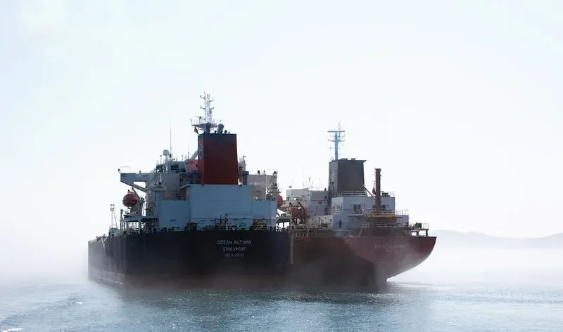 OCEAN AUTUMN Tanker IMO 9379052 photo 9