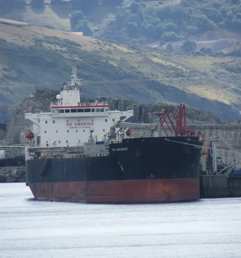 ATLANTICA BAY Tanker IMO 9379131 photo 9