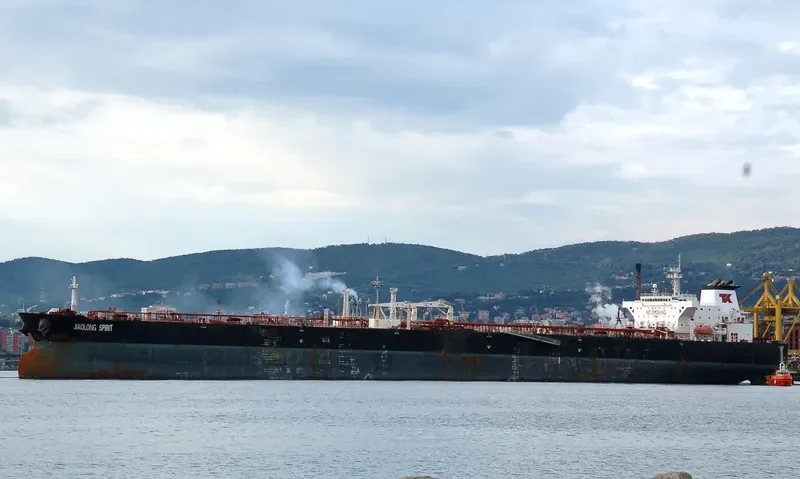 JIAOLONG SPIRIT Tanker IMO 9379208 photo 3