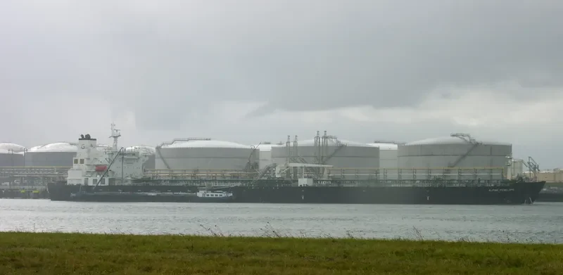 ALPINE PENELOPE Tanker IMO 9379301 photo 3