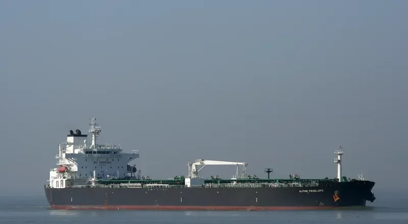 ALPINE PENELOPE Tanker IMO 9379301 photo 10
