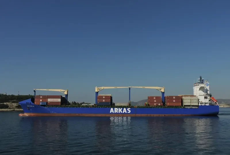VENTO DI TRAMONTANA Container Ship IMO 9379351 photo 5