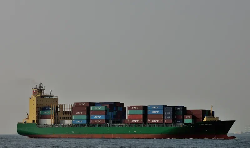 CAPE FELTON Container Ship IMO 9379375 photo 8