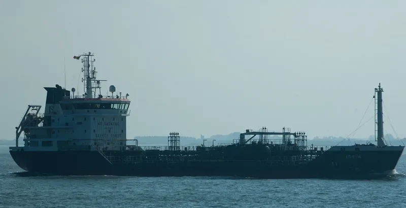 LS EVA Tanker IMO 9379478 photo 6