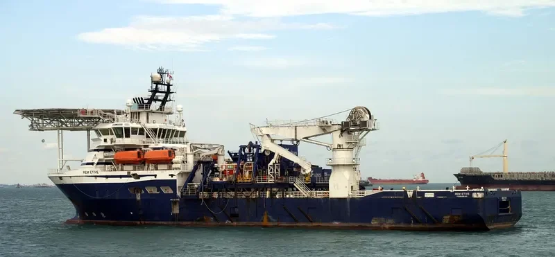 FUGRO ETIVE Multi-Purpose Vessel IMO 9379686 photo 9