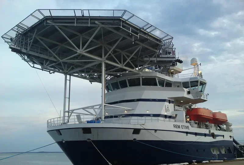 FUGRO ETIVE Multi-Purpose Vessel IMO 9379686 photo 10