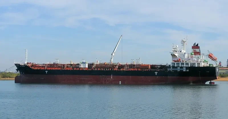 MTM HAMBURG Tanker IMO 9379844 photo 4