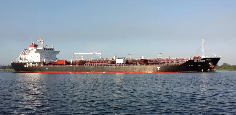 MTM HAMBURG Tanker IMO 9379844 photo 5
