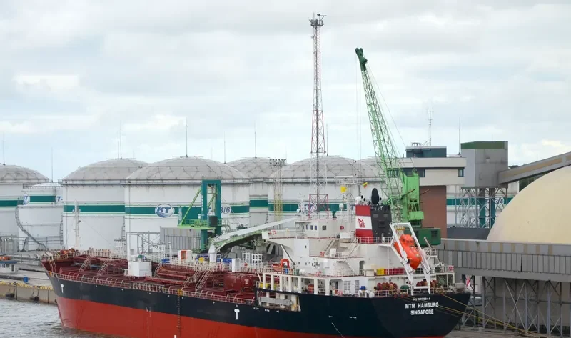 MTM HAMBURG Tanker IMO 9379844 photo 7