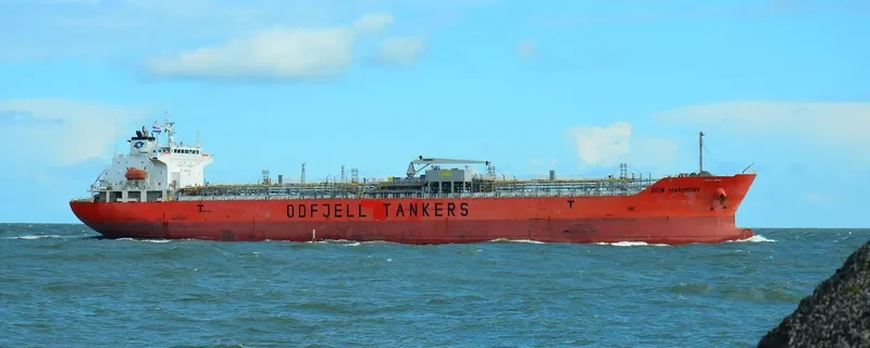 BOW HARMONY Tanker IMO 9379909 photo 5