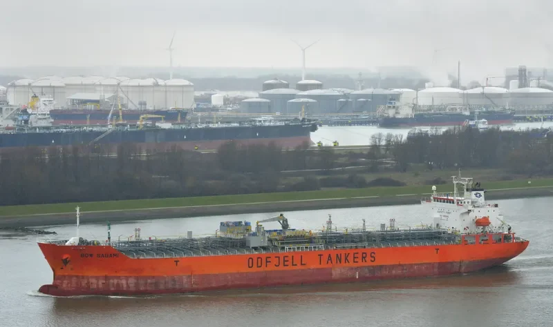 SAGAMI Tanker IMO 9379911 photo 4