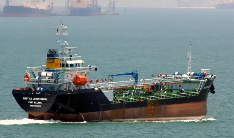 NAUTICA JOHOR BAHRU Tanker IMO 9380025