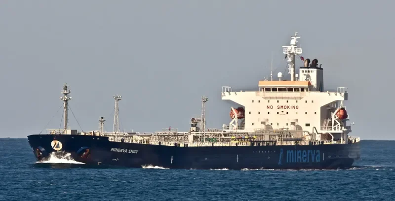 MINERVA EMILY Tanker IMO 9380063 photo 7