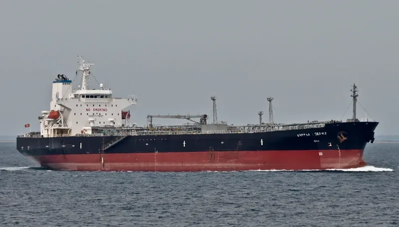 MINERVA OCEANIA Tanker IMO 9380075 photo 4