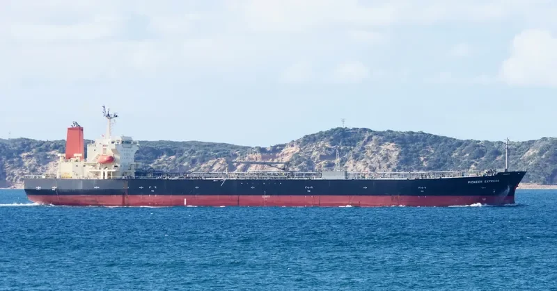 MITERA Tanker IMO 9380104 photo 3