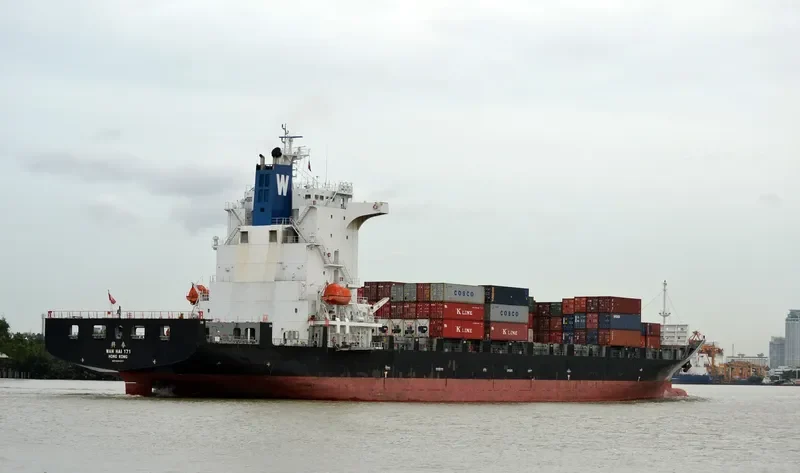 WAN HAI 171 Container Ship IMO 9380257 photo 9