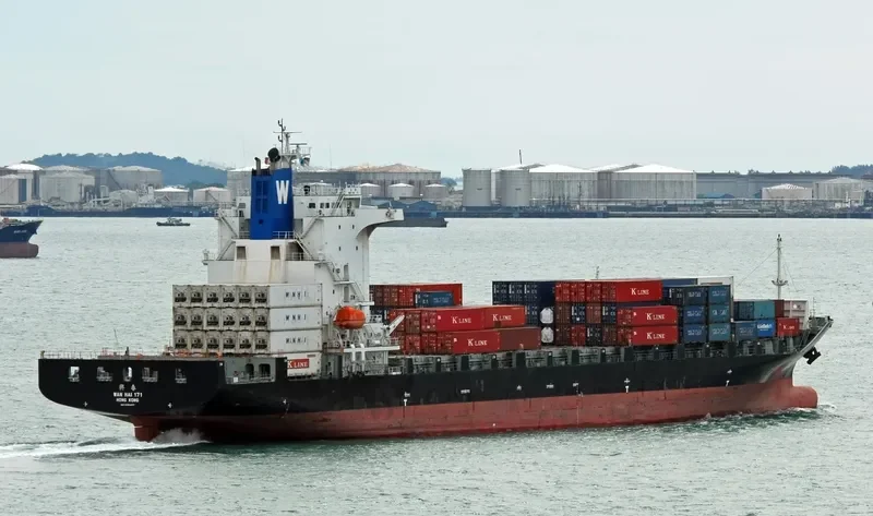 WAN HAI 171 Container Ship IMO 9380257 photo 10