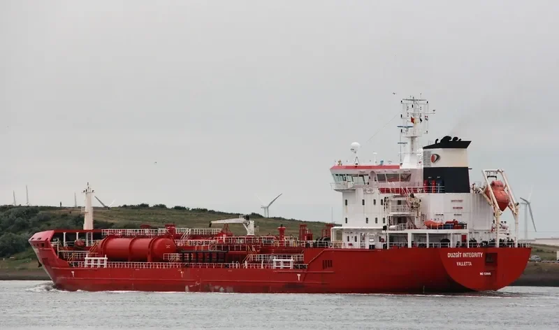 DUZGIT INTEGRITY Tanker IMO 9380415 photo 2