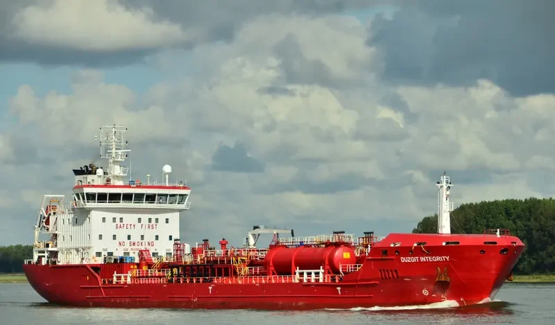 DUZGIT INTEGRITY Tanker IMO 9380415 photo 10