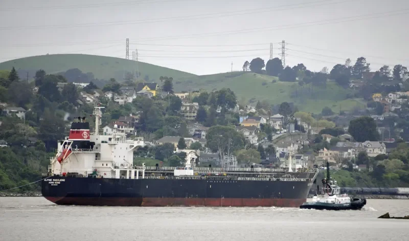 ALPINE MADELEINE Tanker IMO 9380518 photo 3