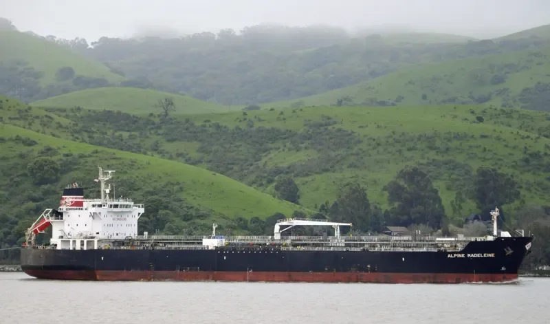 ALPINE MADELEINE Tanker IMO 9380518 photo 4
