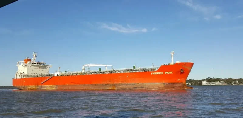 FORRES PARK Tanker IMO 9380532 photo 7