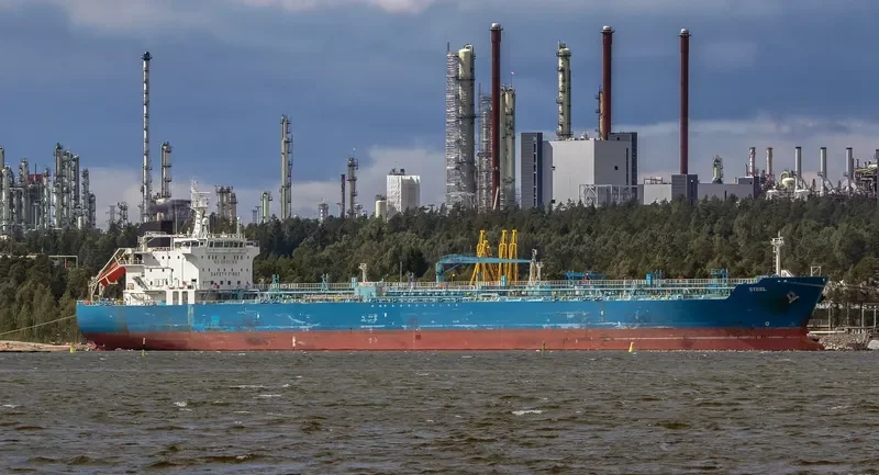 STEEL Tanker IMO 9380594 photo 8