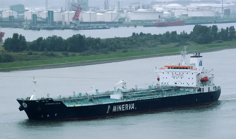 MINERVA JULIE Tanker IMO 9380831 photo 2