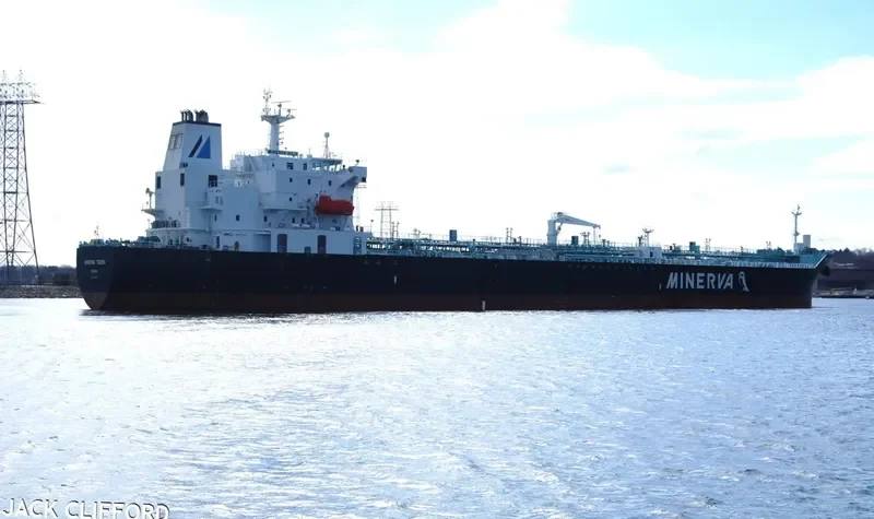 MINERVA JULIE Tanker IMO 9380831 photo 4