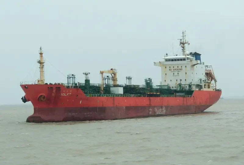 DL VIOLET Tanker IMO 9381354 photo 4