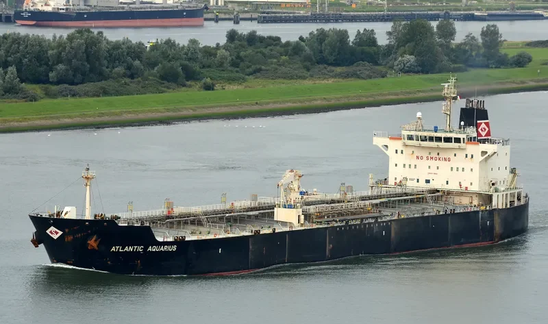 VELOS AQUARIUS Tanker IMO 9381756 photo 7