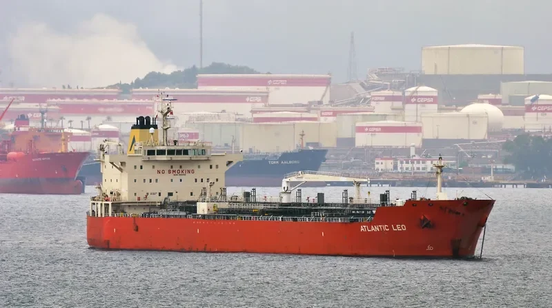 VELOS LEO Tanker IMO 9381768 photo 2